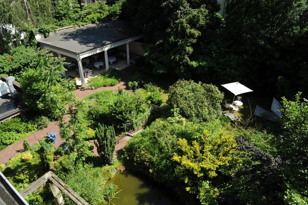Villa Viktoria - Dusseldorf — Photos 2